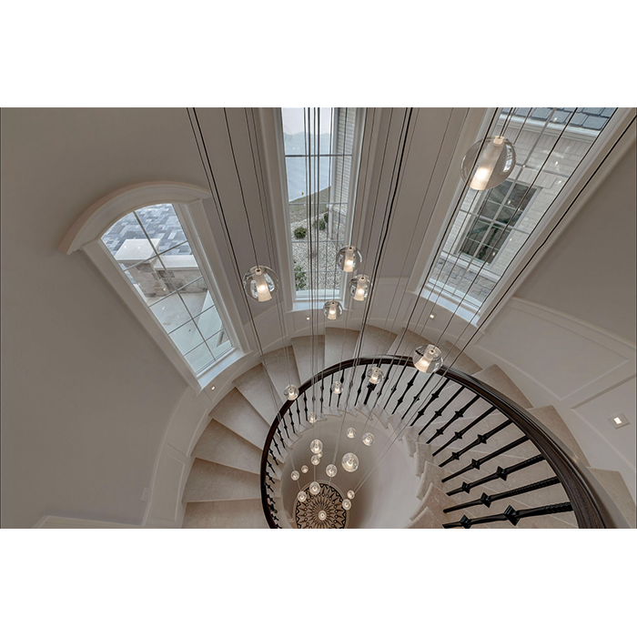 What Are the Top Trends in Modern Entryway Chandeliers?